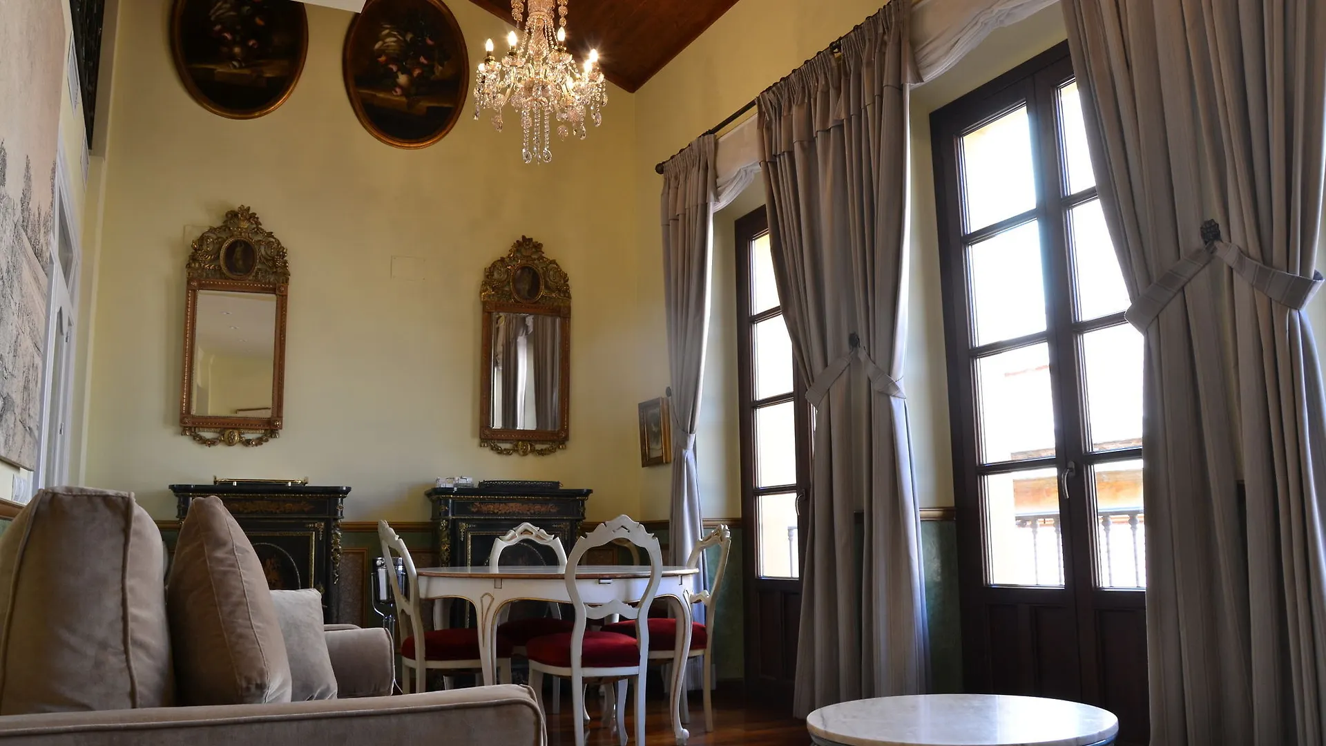 La Mansion De Calle Compania Malaga 0*,